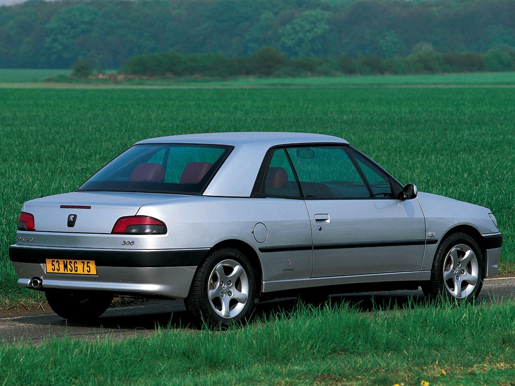 Peugeot 306 photo 9