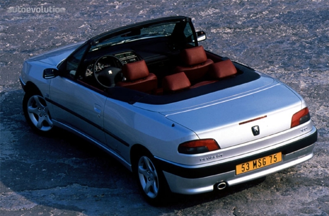 Peugeot 306 photo 1