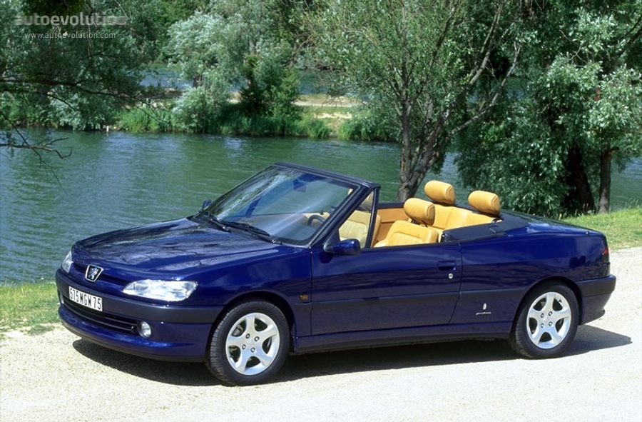 Peugeot 306 photo 2