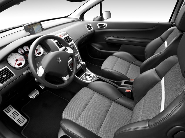Peugeot 307 3 Doors photo 17