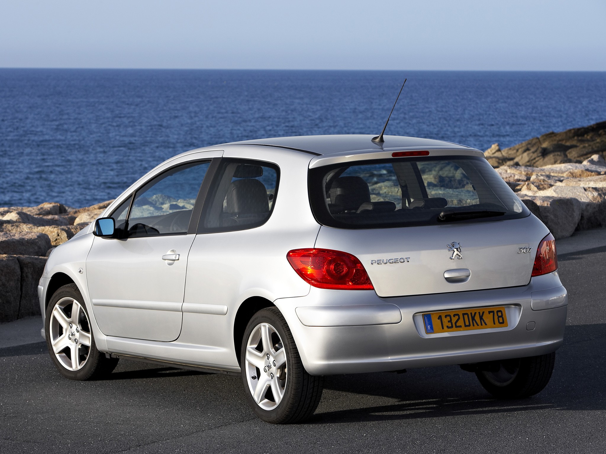 Peugeot 307 3 Doors photo 13