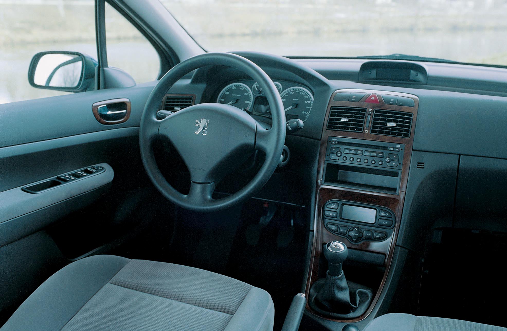 Peugeot 307 5 Doors photo 39