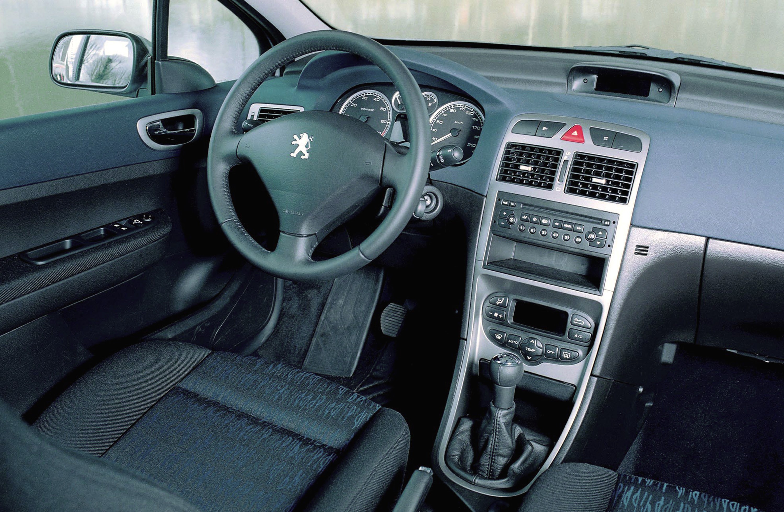 Peugeot 307 5 Doors photo 43
