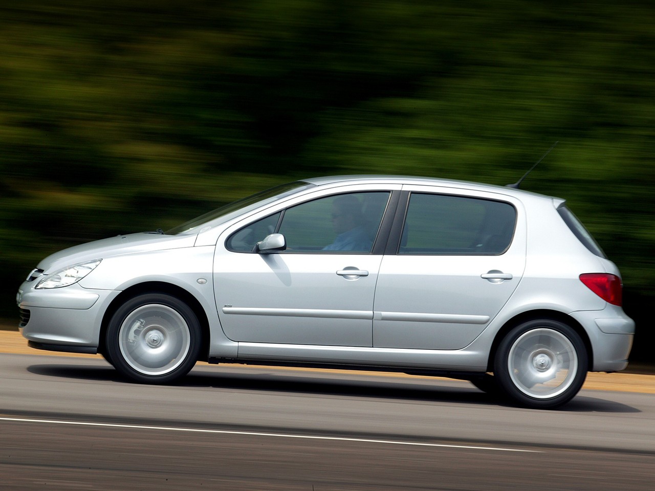 Peugeot 307 5 Doors photo 11