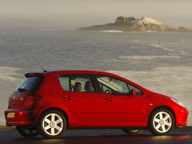 Peugeot 307 5 Doors photo 17