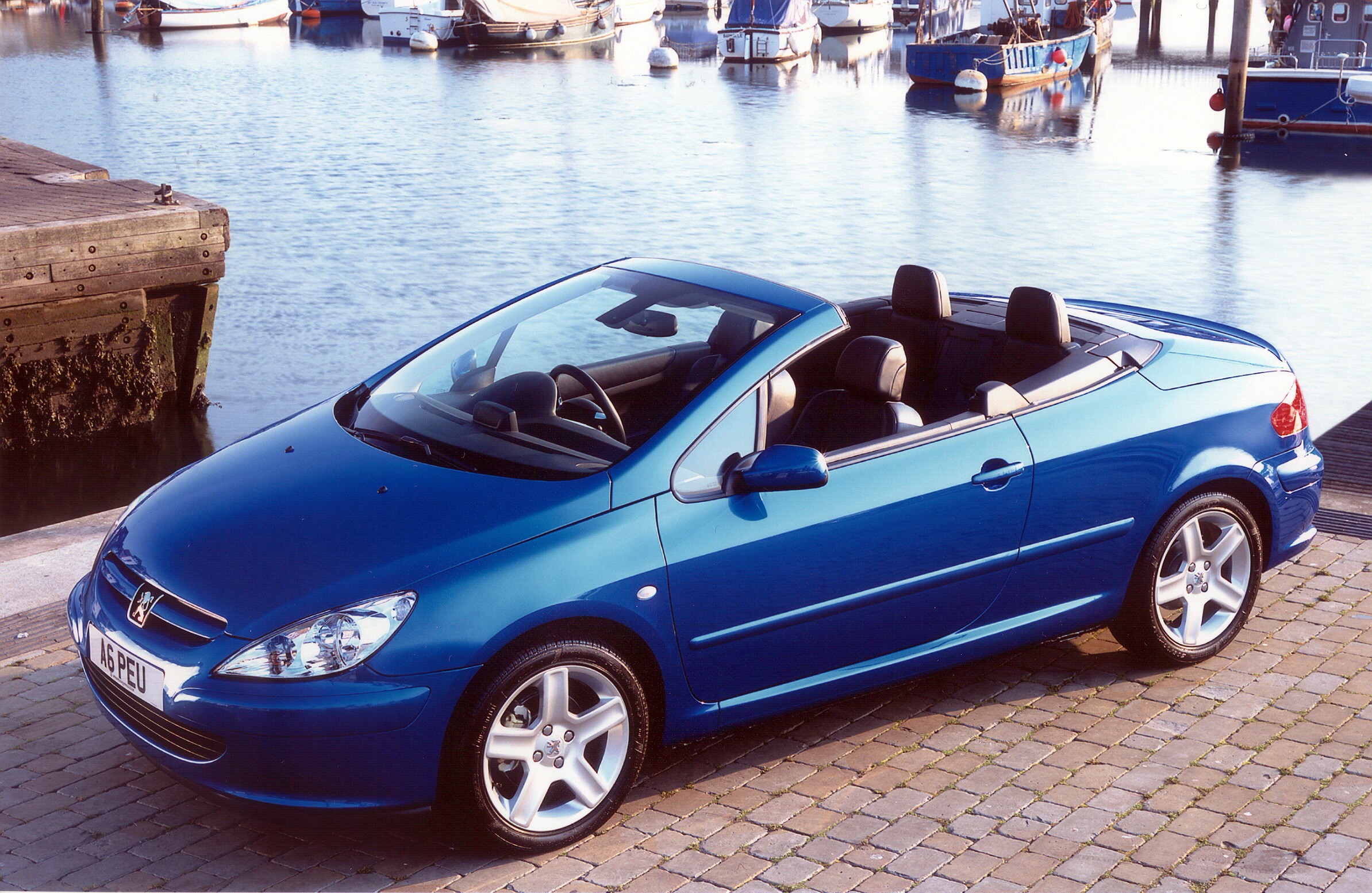 Peugeot 307 Cc photo 24