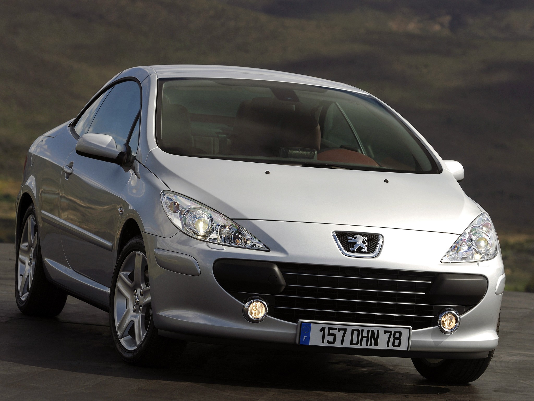 Peugeot 307 Cc photo 23