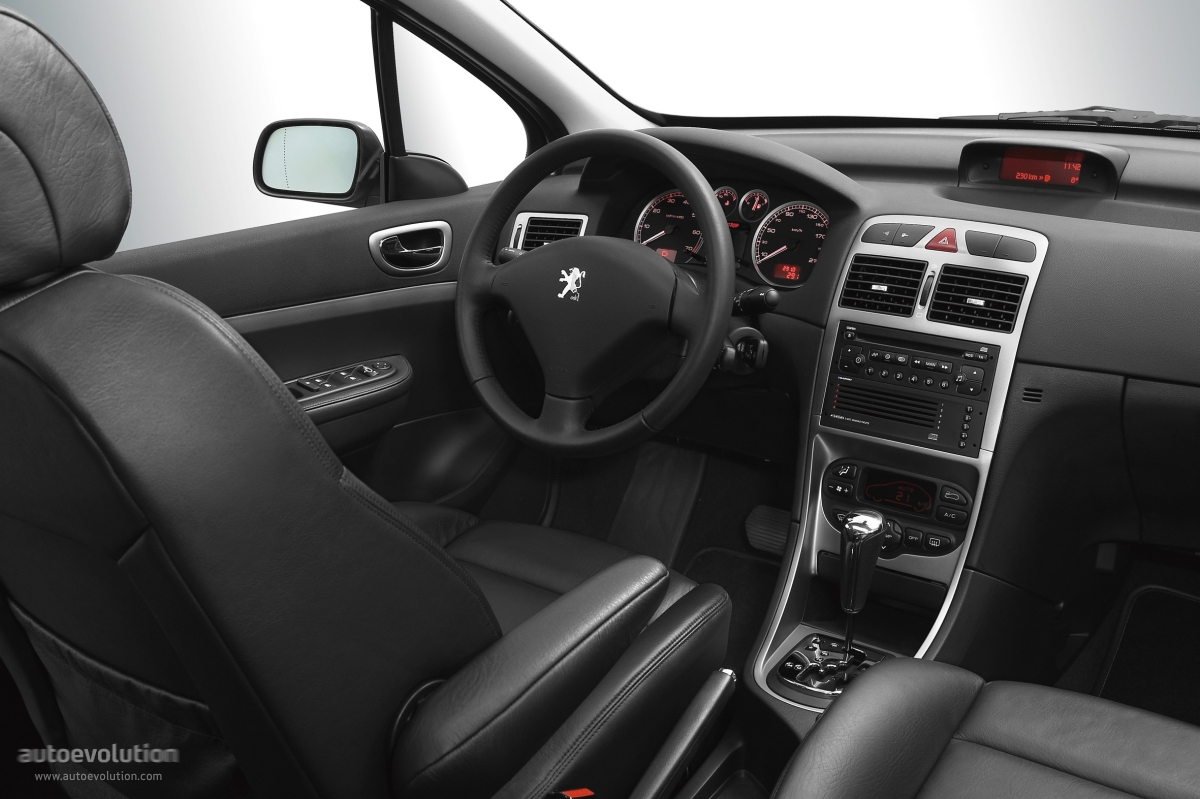 Peugeot 307 Sedan photo 4