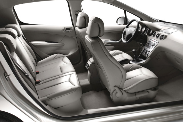 Peugeot 308 3 Doors photo 24
