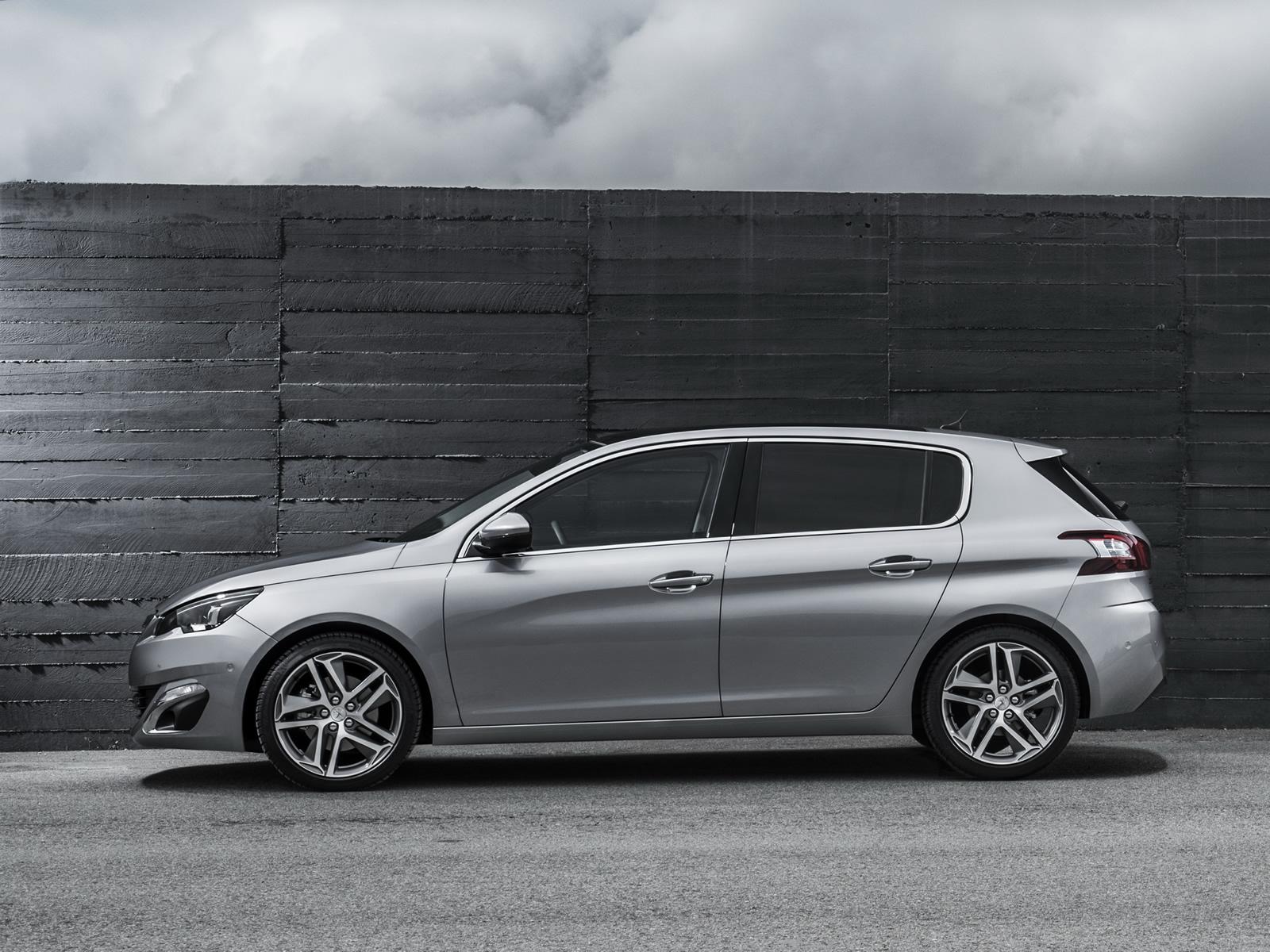 Peugeot 308 5 Doors photo 28