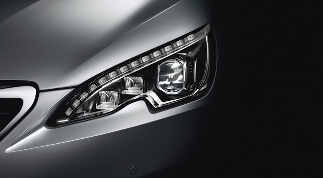 Peugeot 308 5 Doors photo 30