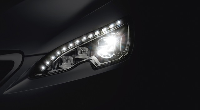 Peugeot 308 5 Doors photo 32