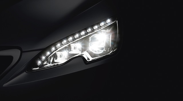 Peugeot 308 5 Doors photo 33