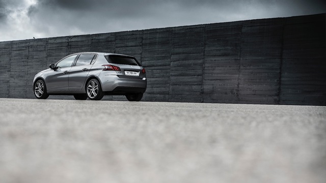 Peugeot 308 5 Doors photo 40