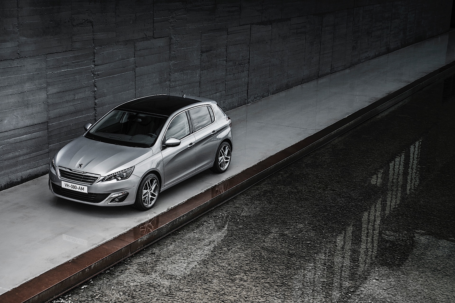 Peugeot 308 5 Doors photo 41