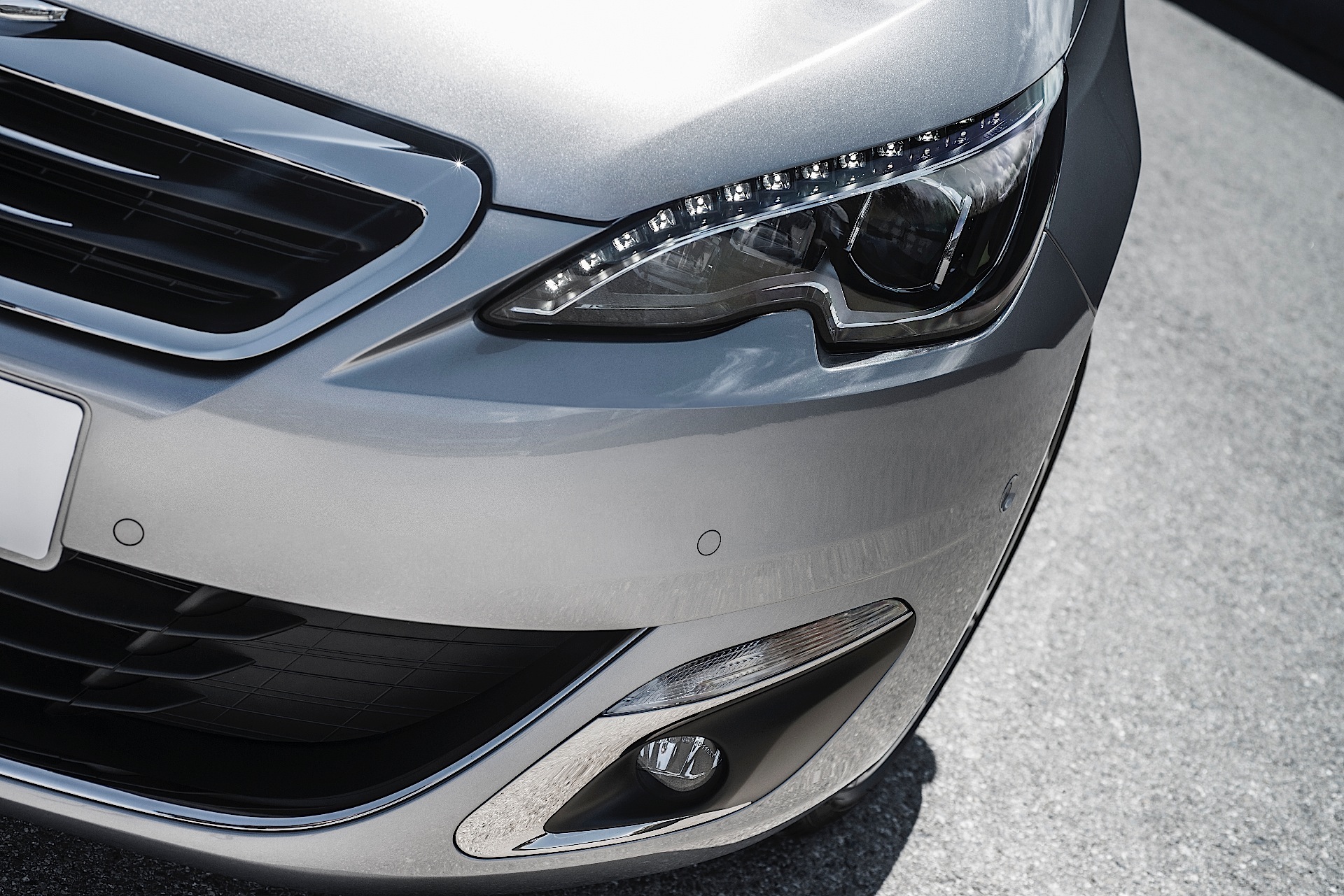 Peugeot 308 5 Doors photo 43