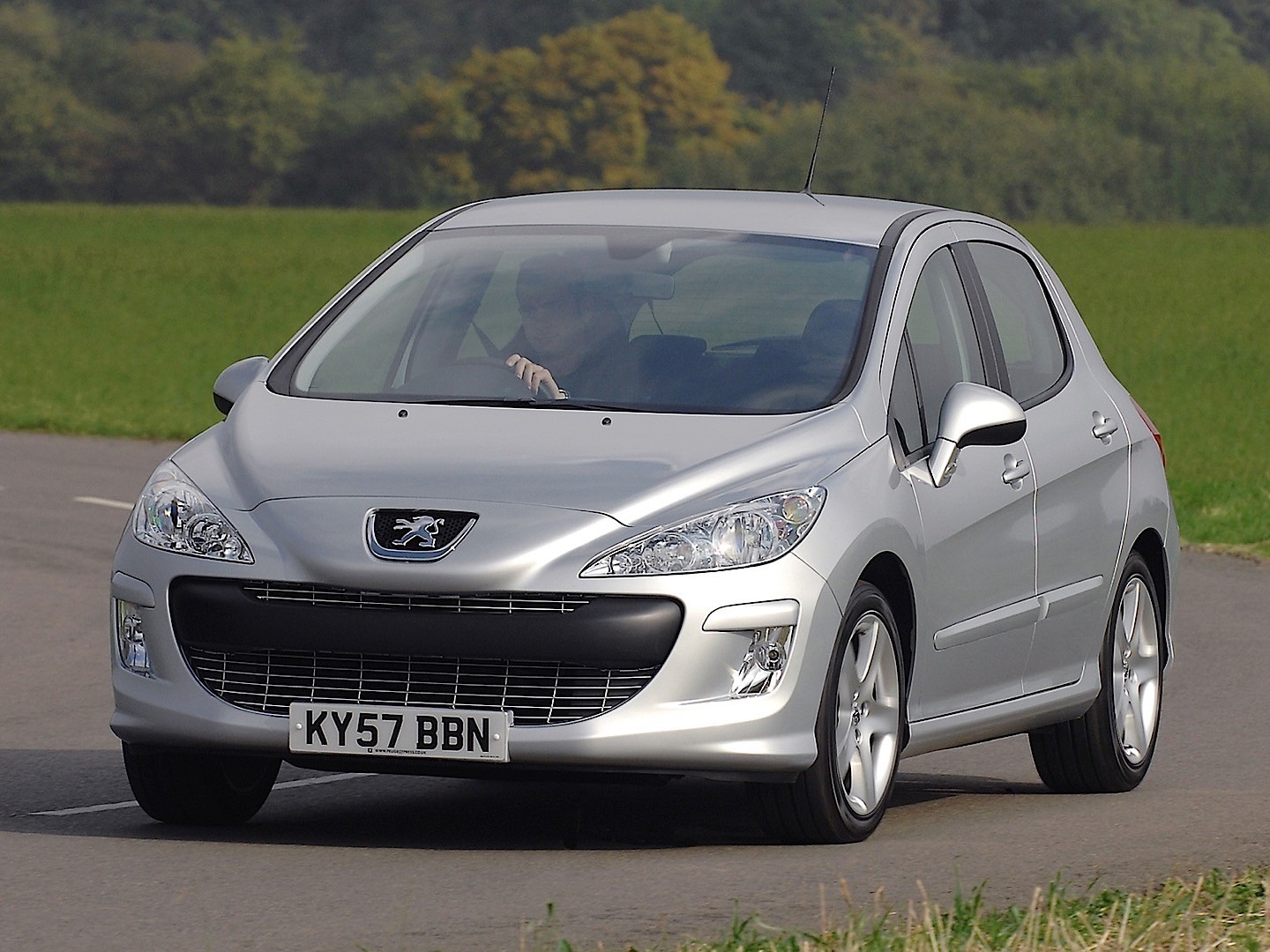 Peugeot 308 5 Doors photo 9