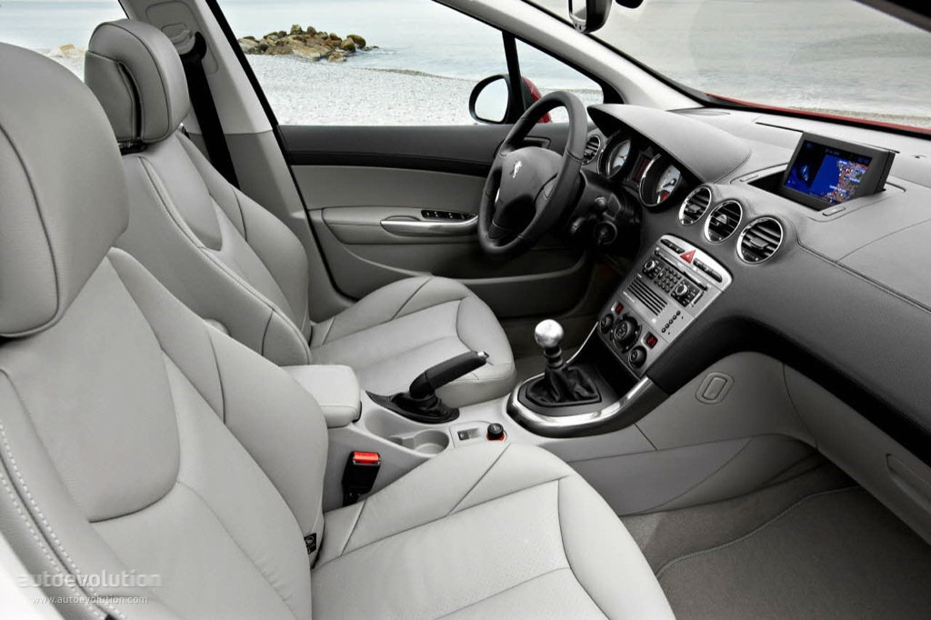 Peugeot 308 5 Doors photo 35