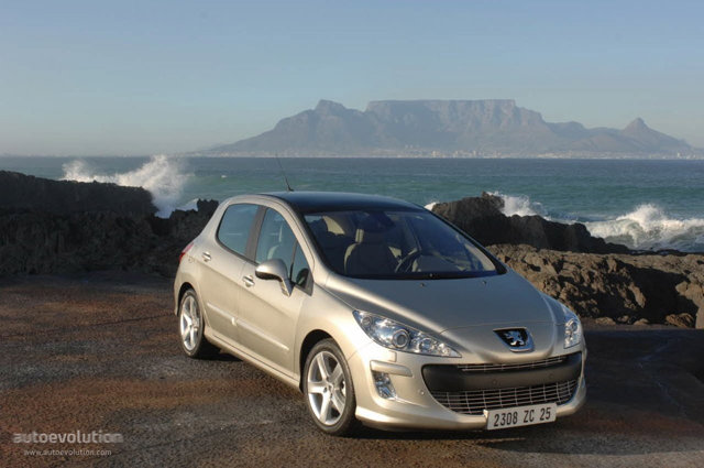 Peugeot 308 5 Doors photo 3
