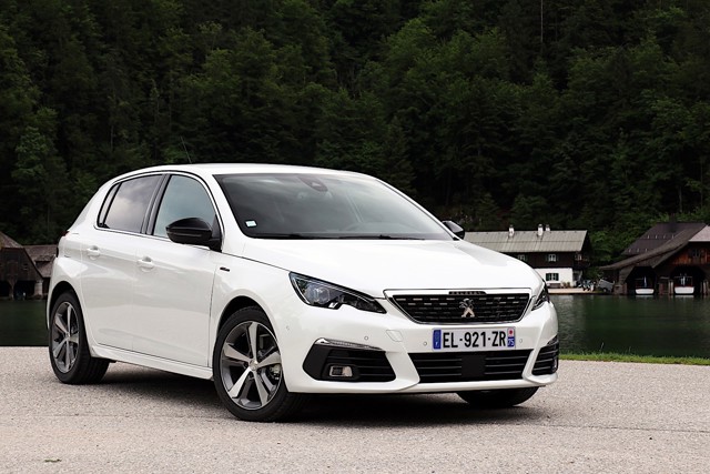 Peugeot 308 5 Doors photo 18