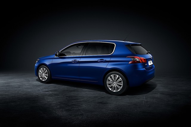 Peugeot 308 5 Doors photo 2
