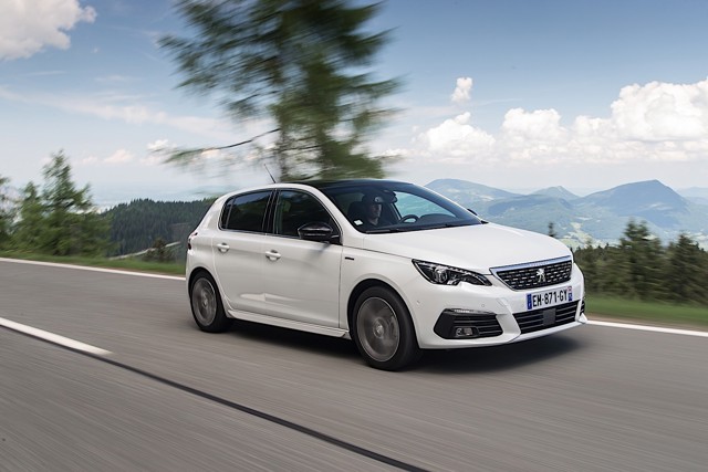 Peugeot 308 5 Doors photo 28