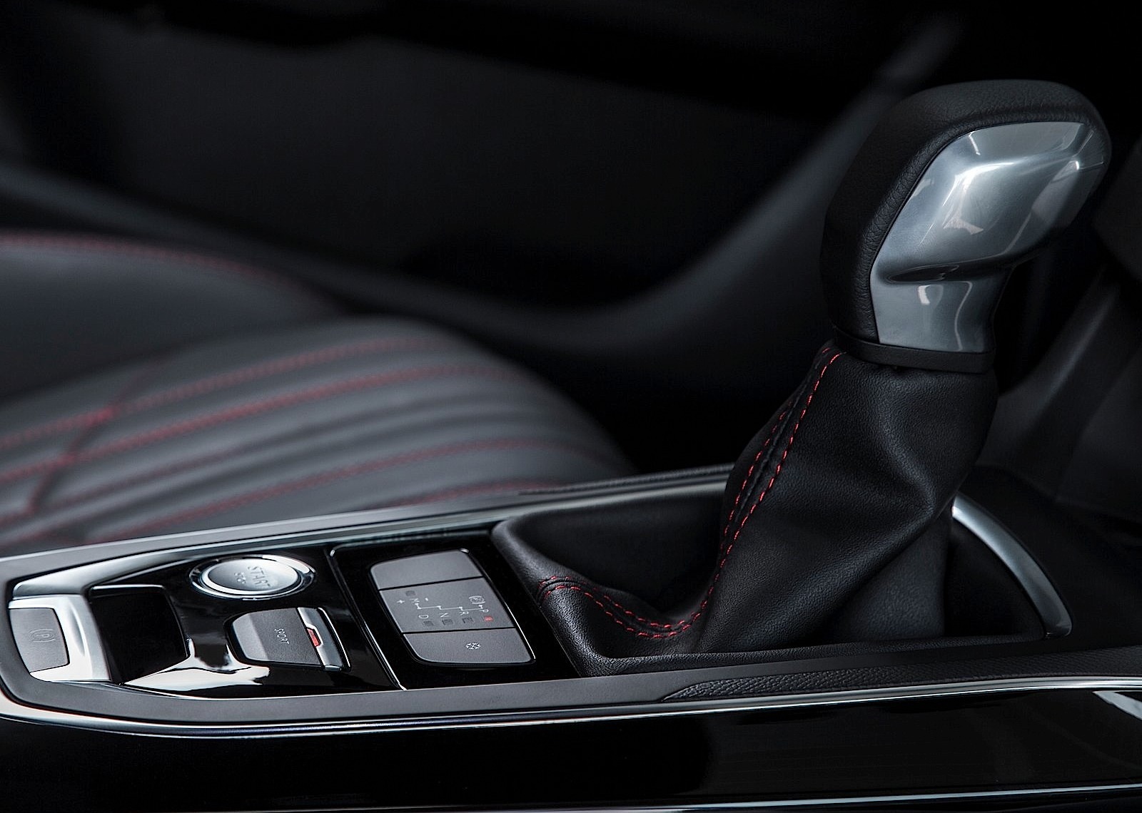 Peugeot 308 5 Doors photo 44