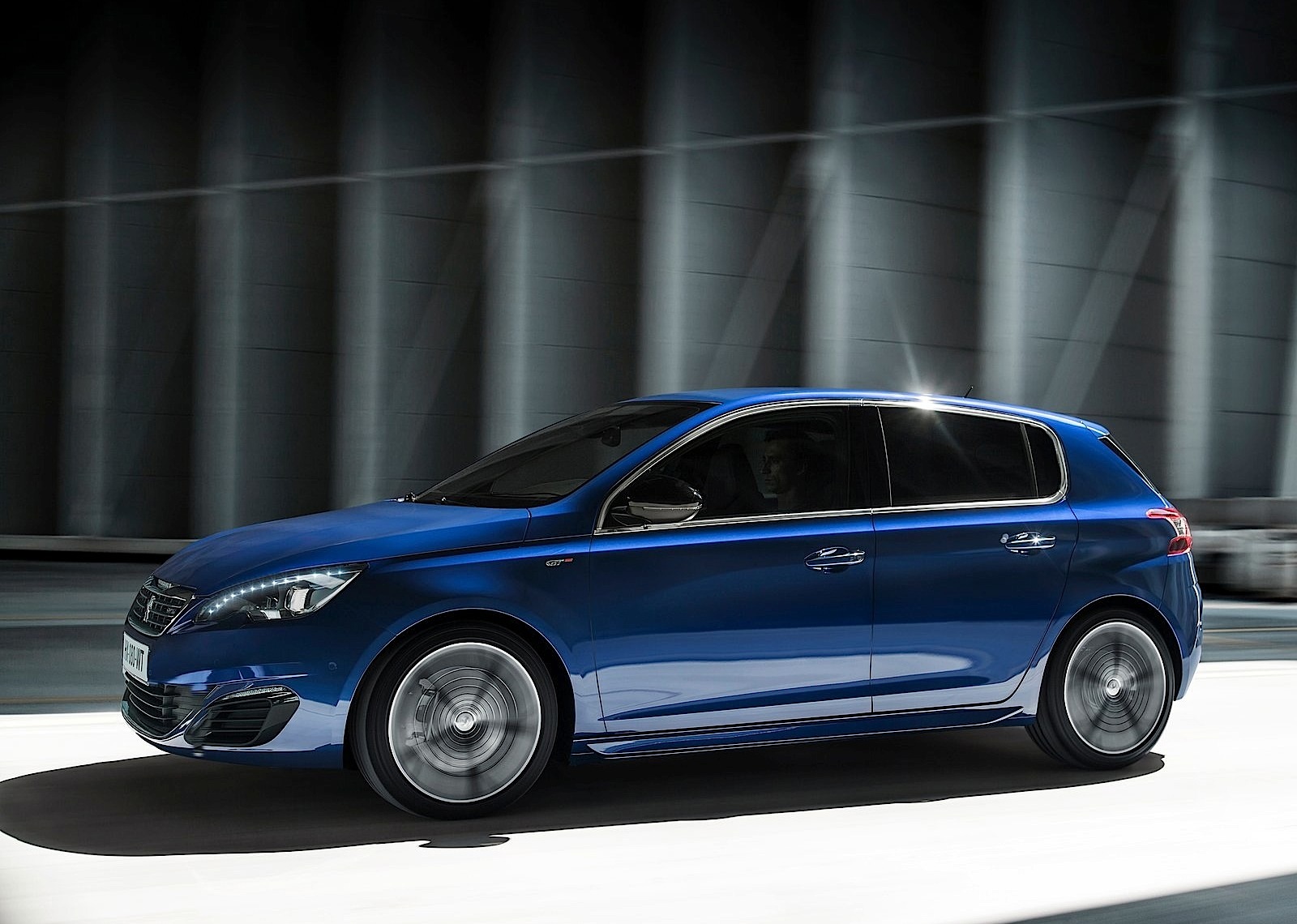 Peugeot 308 5 Doors photo 4