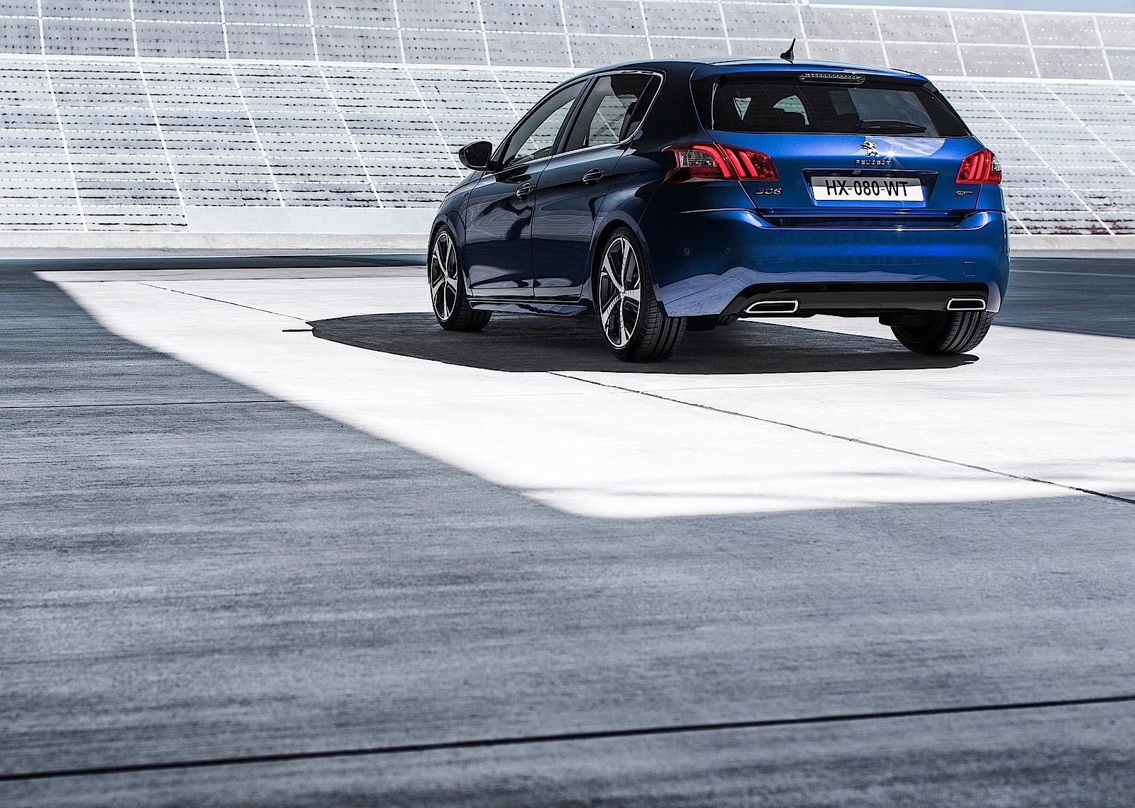 Peugeot 308 5 Doors photo 12