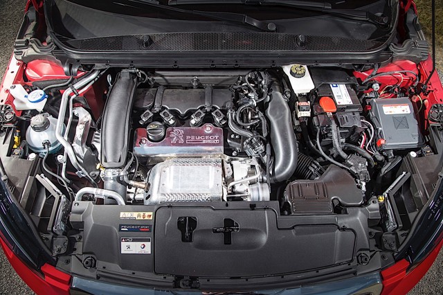 Peugeot 308 5 Doors photo 29