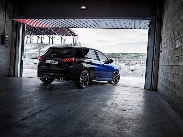 Peugeot 308 5 Doors photo 11