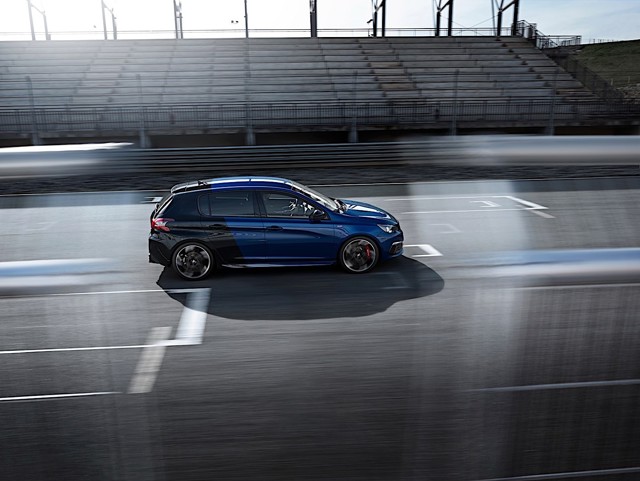 Peugeot 308 5 Doors photo 24
