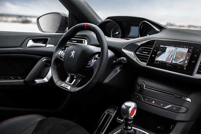 Peugeot 308 5 Doors photo 41