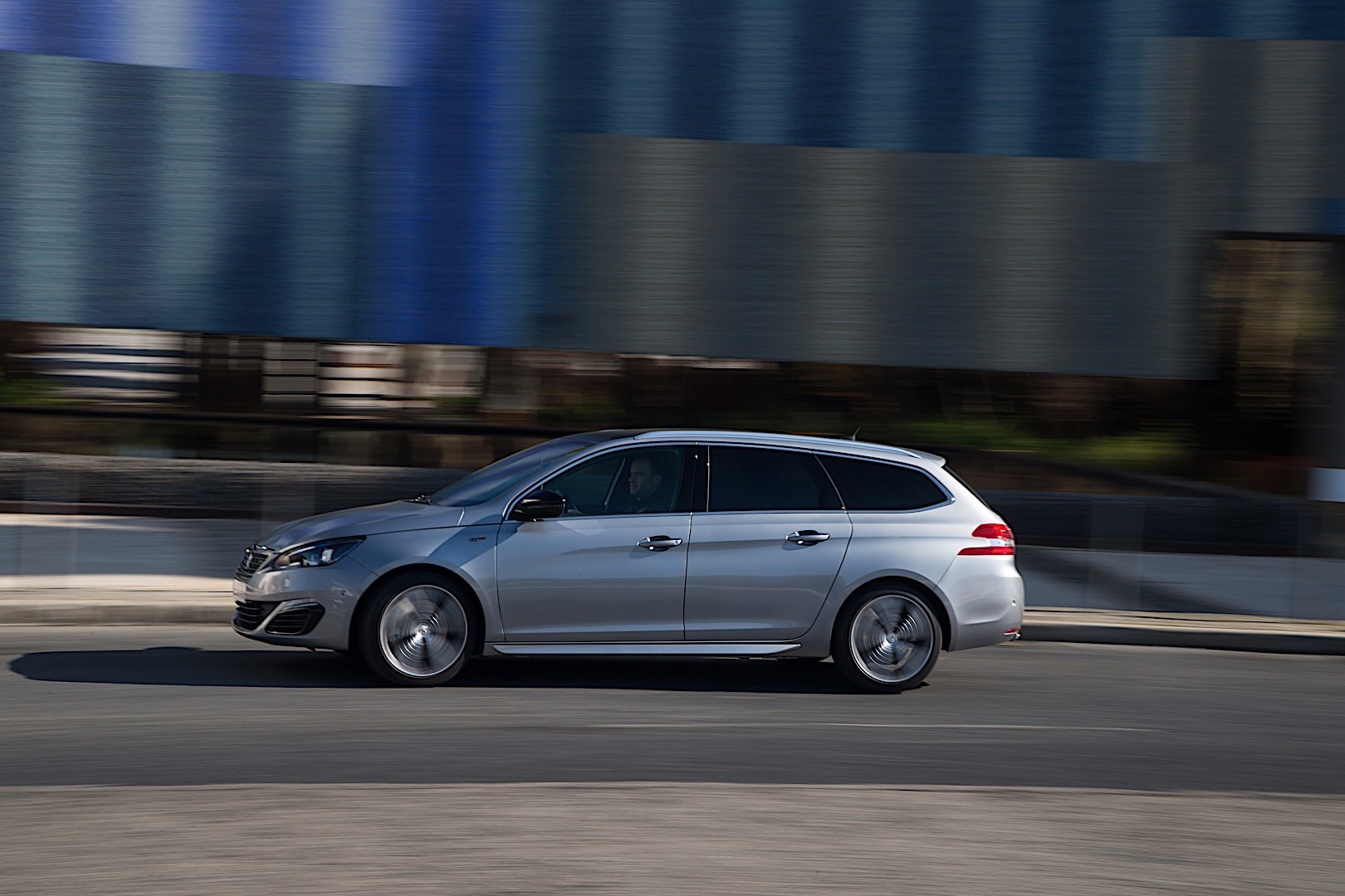 Peugeot 308 Sw photo 24