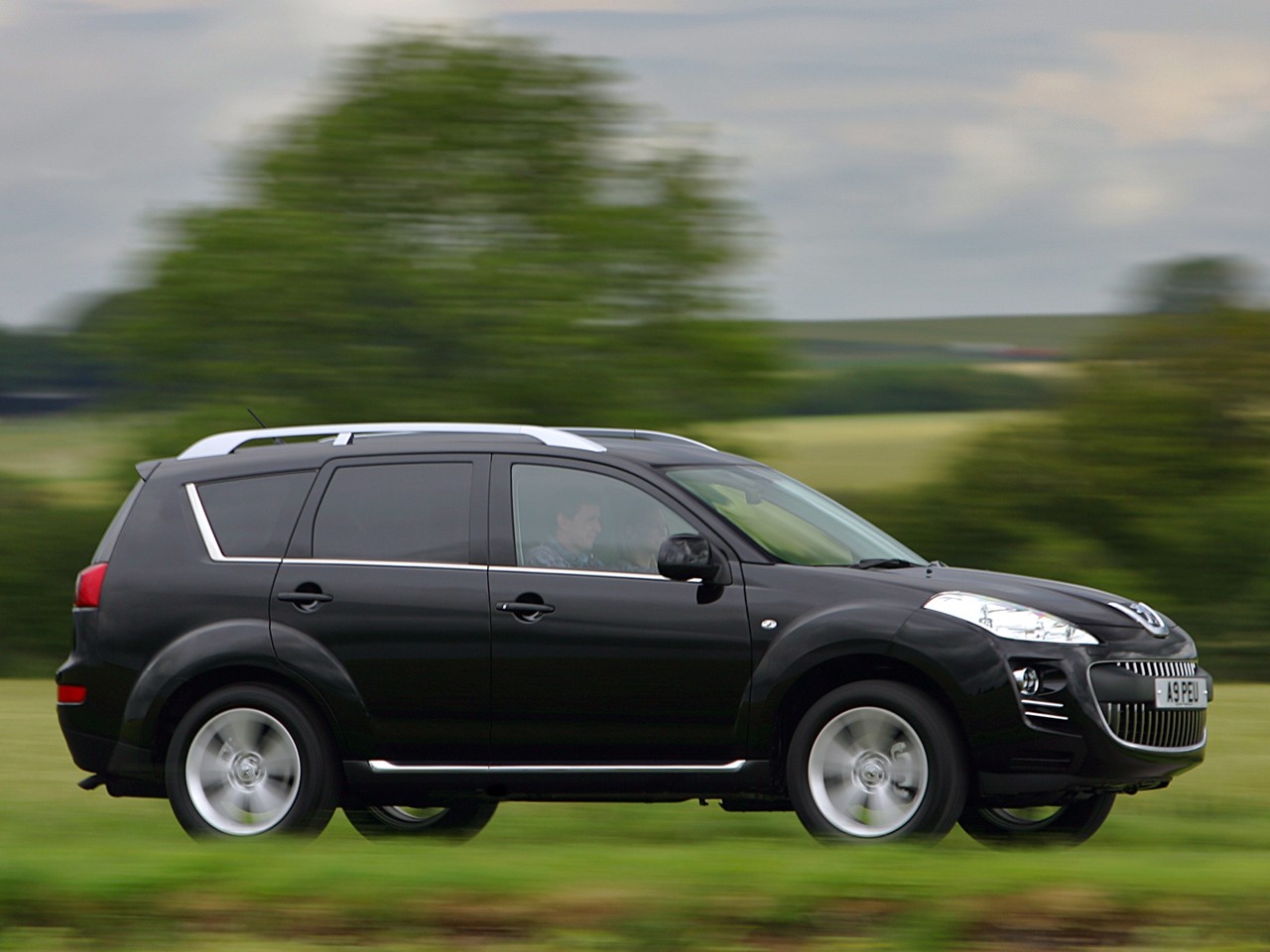 Peugeot 4007 photo 12