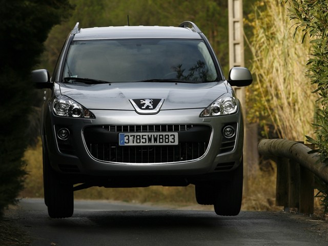 Peugeot 4007 photo 38