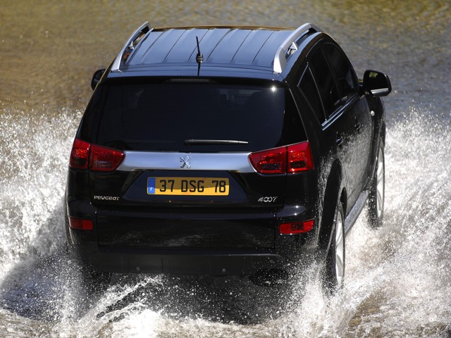 Peugeot 4007 photo 43