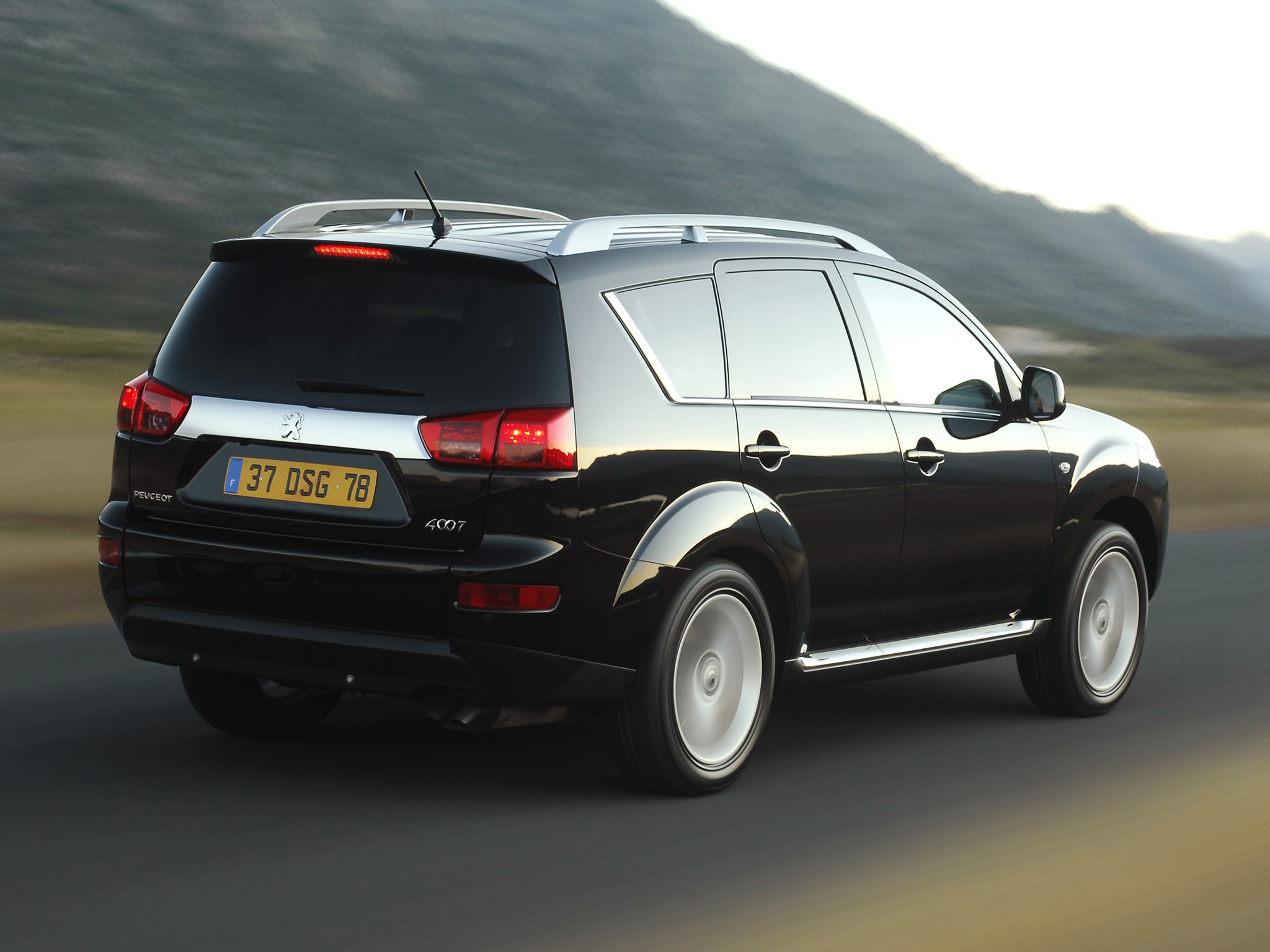 Peugeot 4007 photo 44