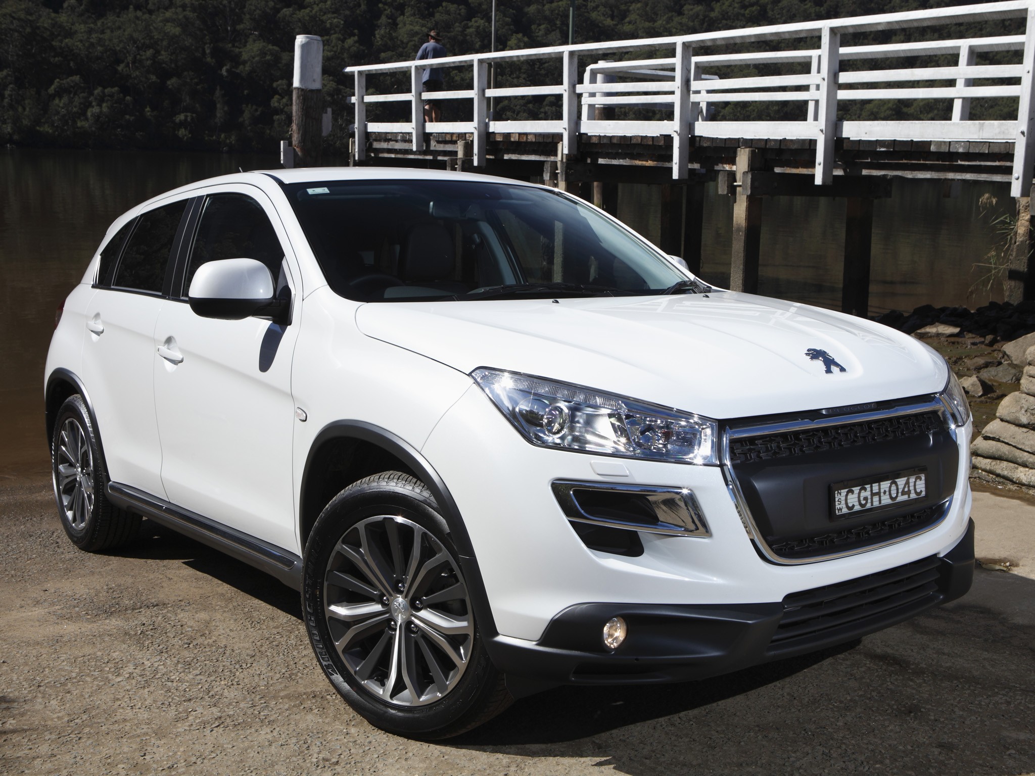 Peugeot 4008 photo 7