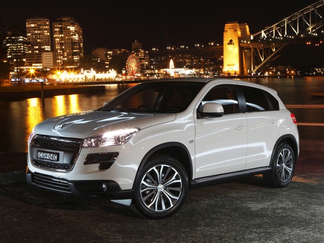 Peugeot 4008 photo 10