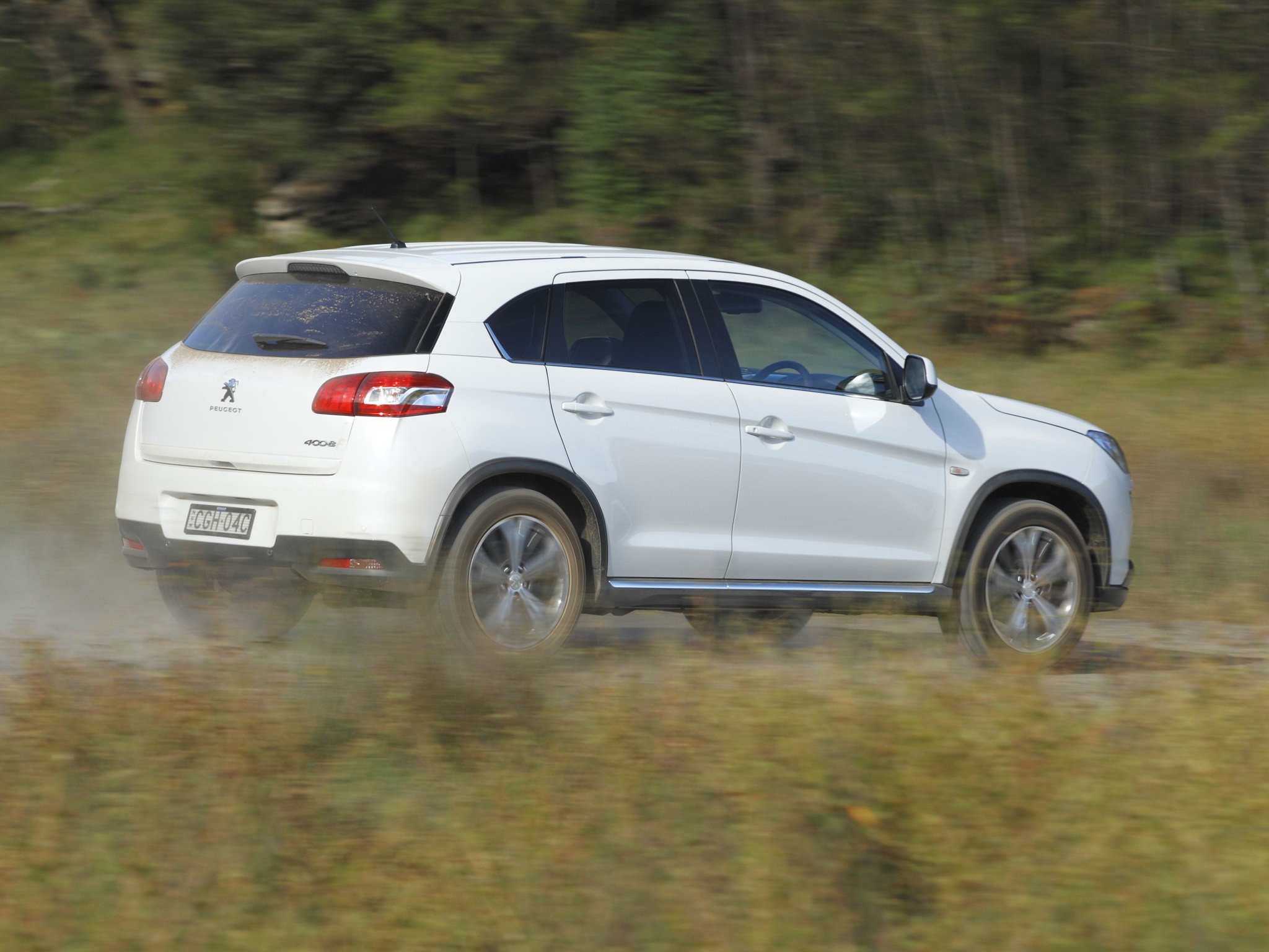 Peugeot 4008 photo 12