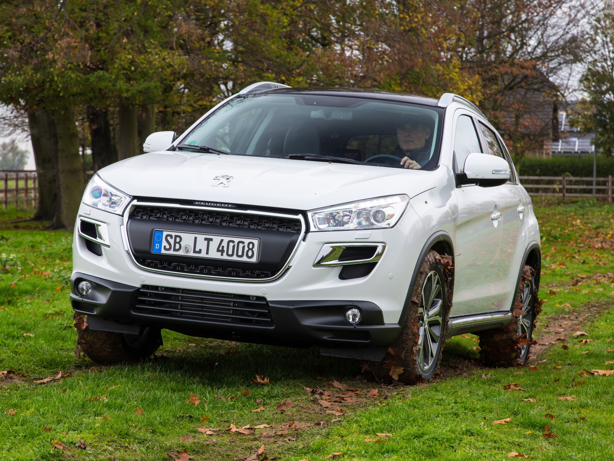 Peugeot 4008 photo 20