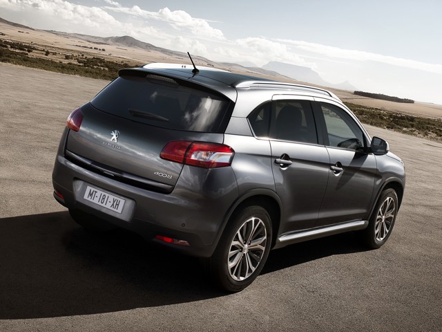 Peugeot 4008 photo 31