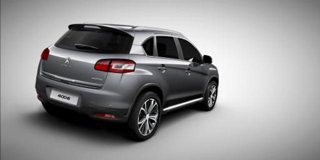 Peugeot 4008 photo 4