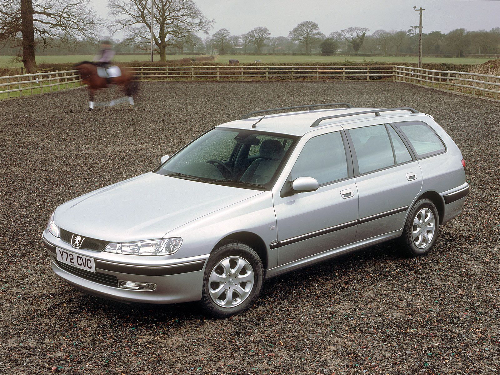 Peugeot 406 Break photo 7