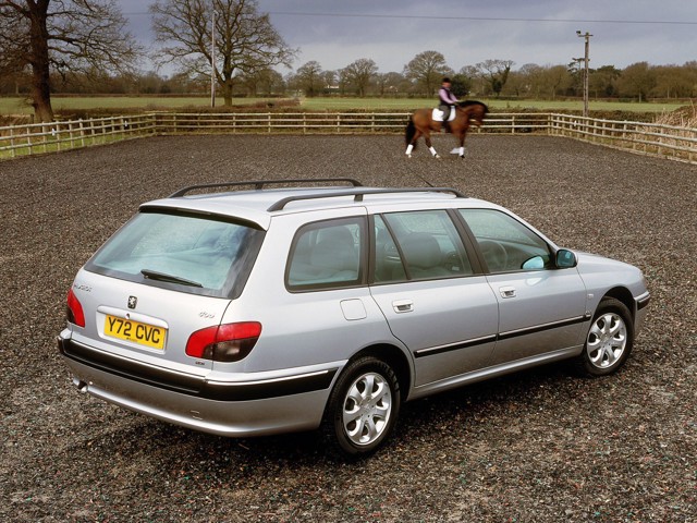 Peugeot 406 Break photo 8