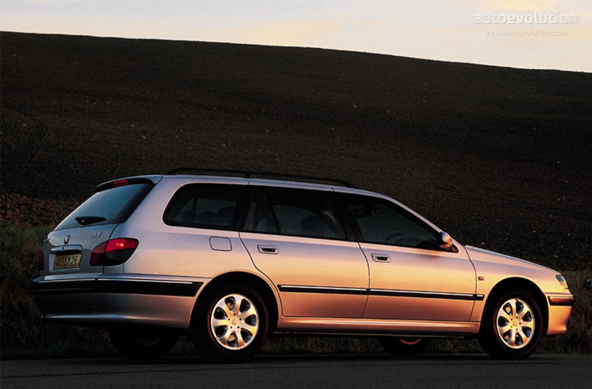 Peugeot PEUGEOT 406 Break 2.2L HDi 5MT FWD (136 HP)
