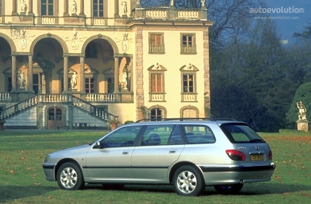 Peugeot 406 Break photo 2