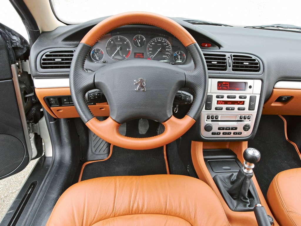 Peugeot 406 Coupe photo 38
