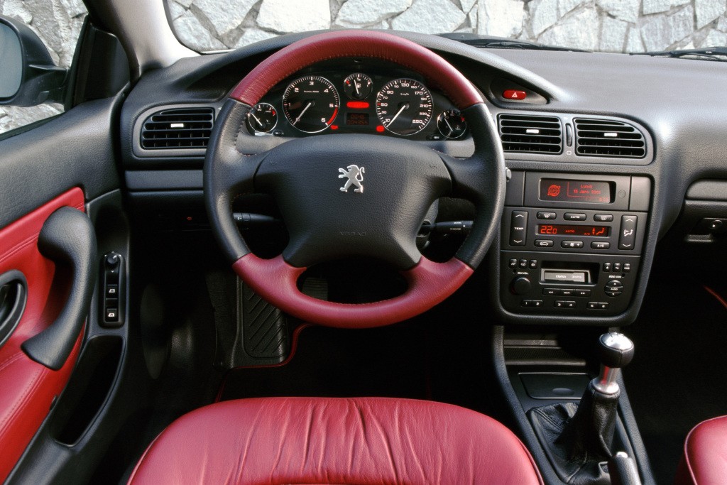 Peugeot 406 Coupe photo 40